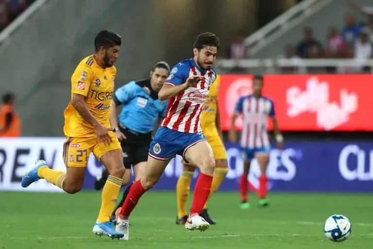 Chivas vs Tigres: A 3-1 Deficit Heading into the Second Leg