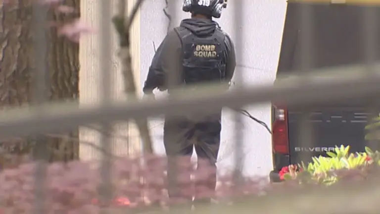 Multnomah Athletic Club Incident: Vehicle Crash Leads to Fire and Explosives Discovery