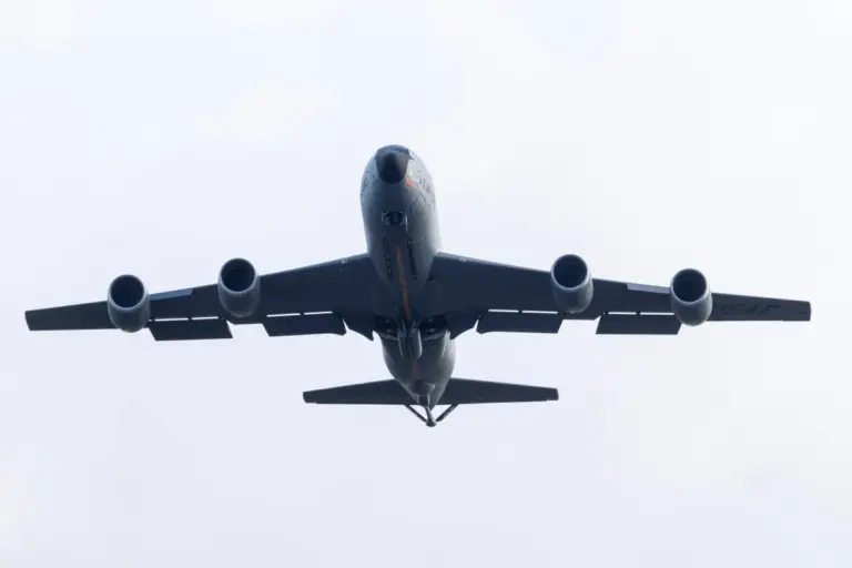 Us military plane emergency qatar